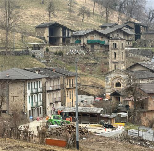 A Santa Lucia di Coumboscuro avviati i lavori di riqualificazione delle aree spettacoli ed eventi